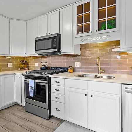 Goodkarma Rentals Refreshed Smyrna Home Near Battery Atl Half Mile To Interstate 亚特兰大 外观 照片