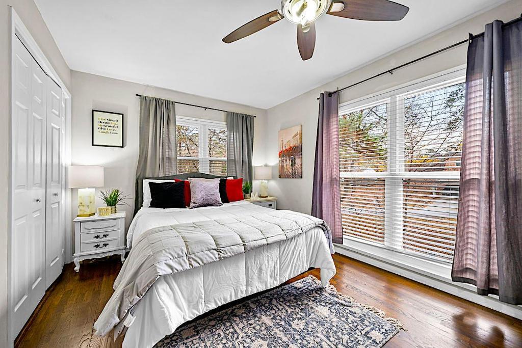 Goodkarma Rentals Refreshed Smyrna Home Near Battery Atl Half Mile To Interstate 亚特兰大 外观 照片